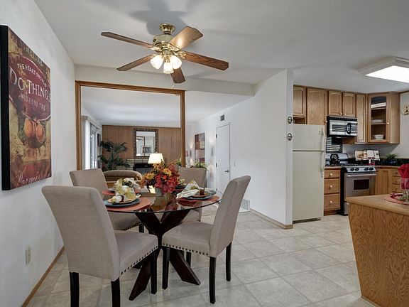 5th image of 732 Vonna Ct