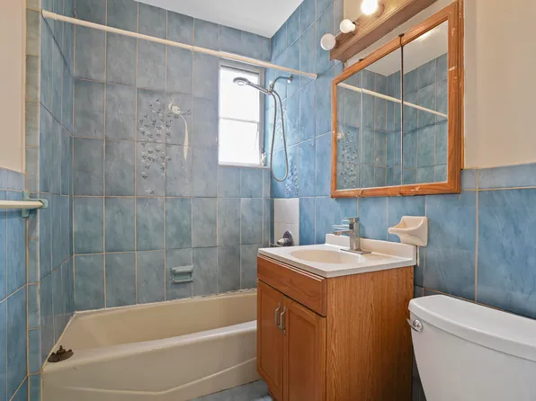 72-07 73rd Street image 13 of 52