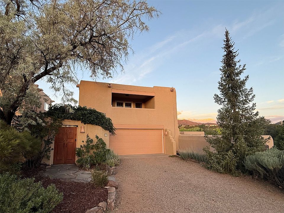 1st image of 219 Camino De La Sierra