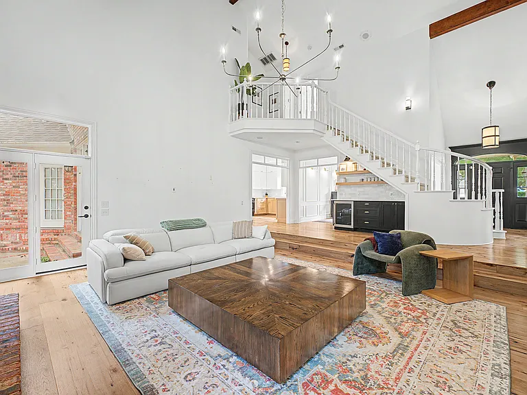 1801 El Contento Cir — Photo 10