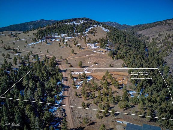 3rd image of 16 Mule Trail Rd