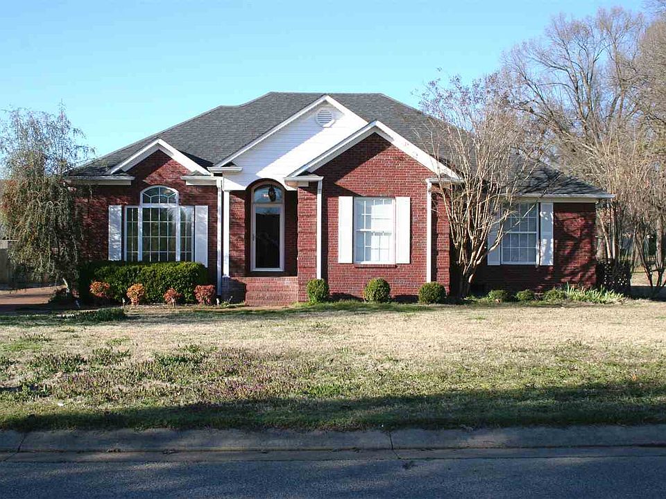 1st image of 2375 Plantation Dr