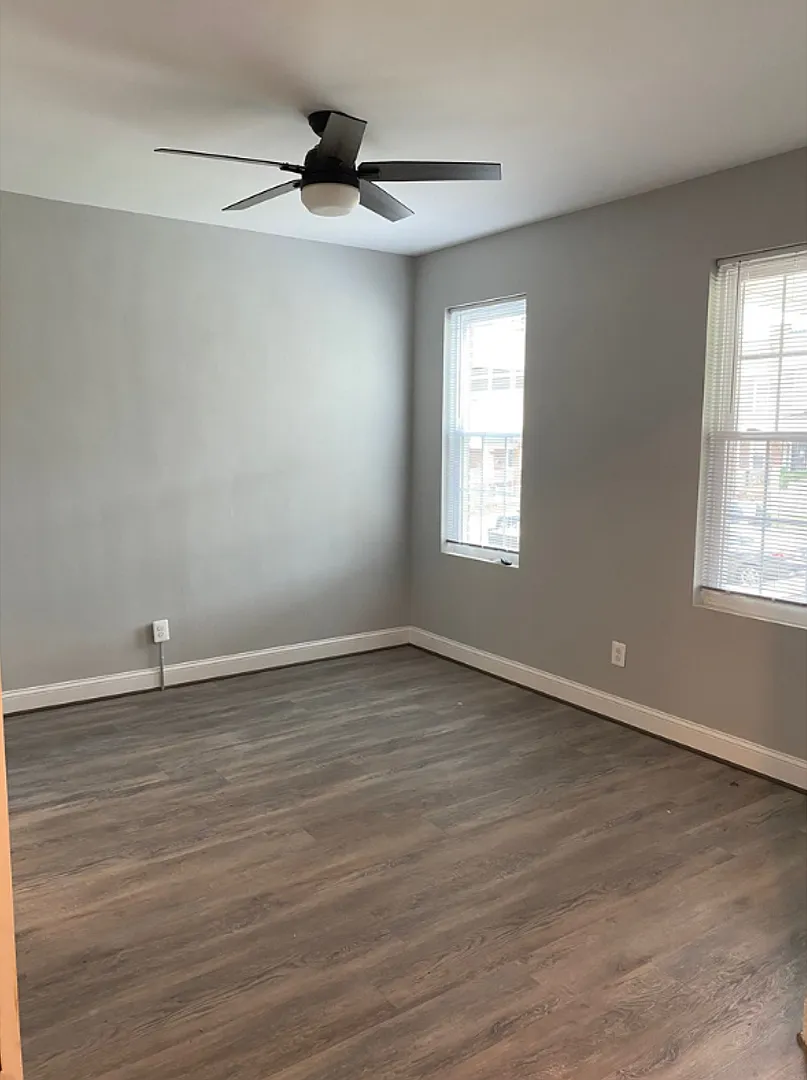 2311 Anoka Avenue $900 Room Available (Private Bath) — Photo 3