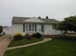 30015 Forest Grove Rd, Willowick, OH 44095