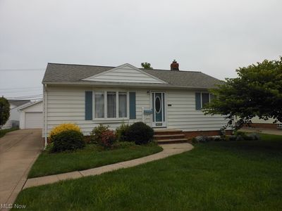 30015 Forest Grove Rd, Willowick, OH, 44095
