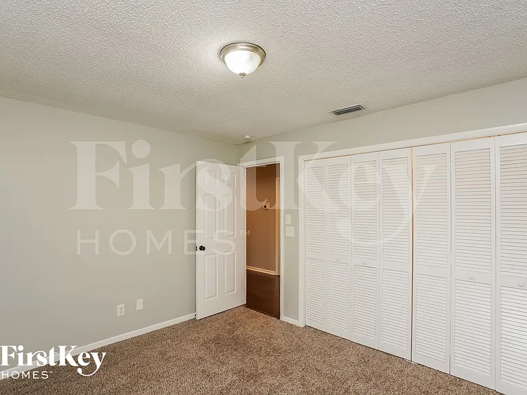 1024 Redbud Cir — Photo 10