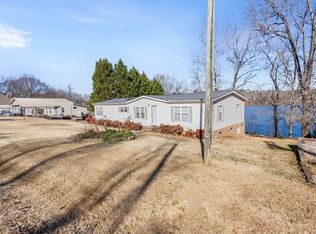 1754 Memorial Drive Ext, Greer, SC 29651