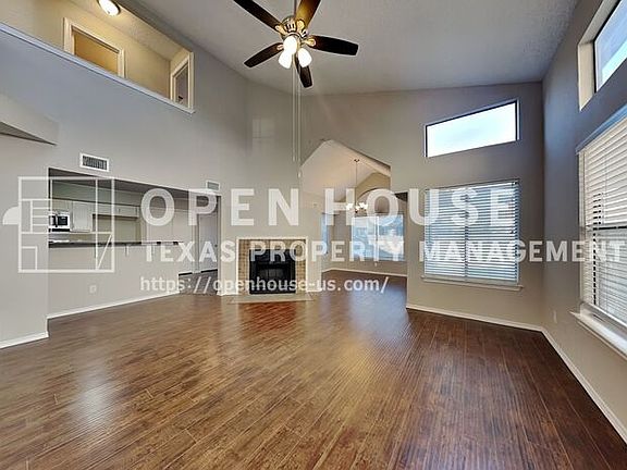 4th image of 1223 Settlers Way