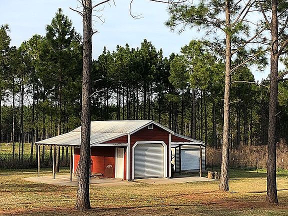 2nd image of 1548 State Highway 32 W