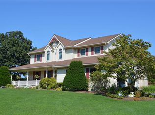 2354 Yost Rd, Bath, PA 18014