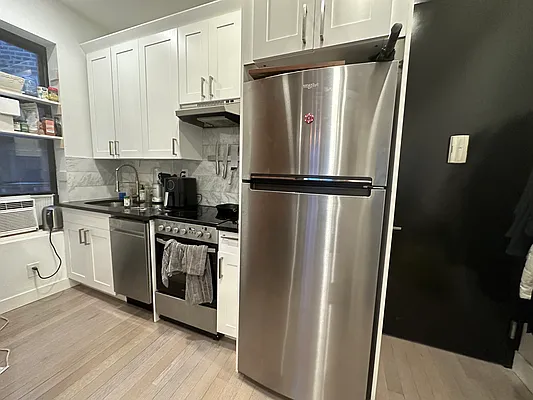 Rented by Sassouni Management | media 8