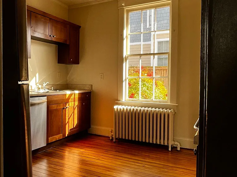 107 Walnut St — Photo 10