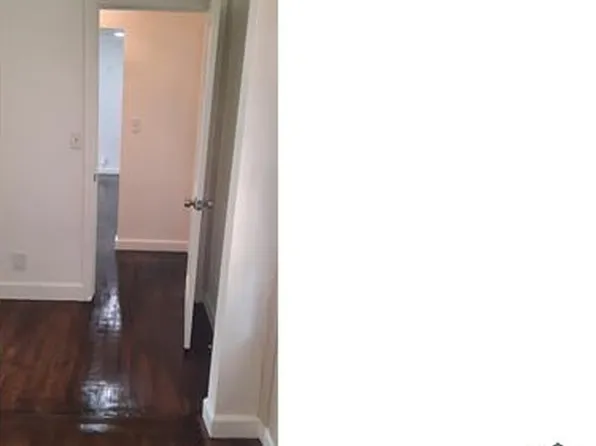 1367 Lockwood Dr SW, Atlanta, GA 30311