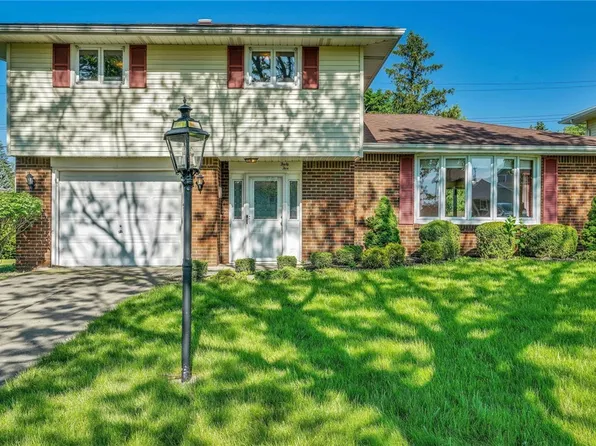 35 Greenhill Ter, Buffalo, NY 14224