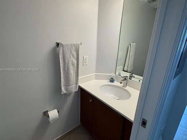11601 NW 89th St #209 — Photo 13