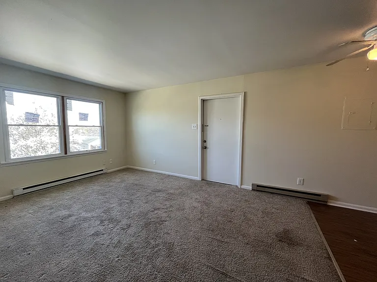 119 Park St #7 — Photo 6