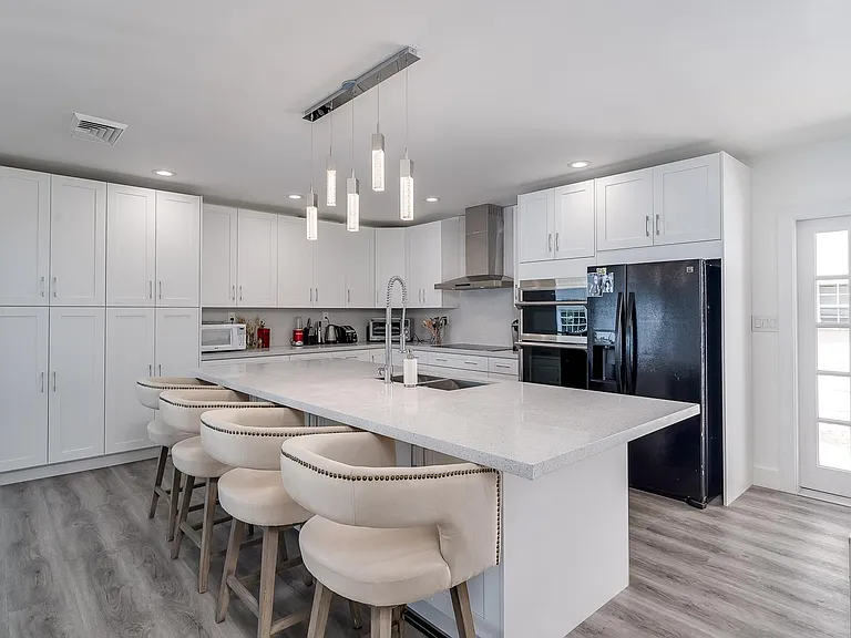 1779 Marietta Dr — Photo 14