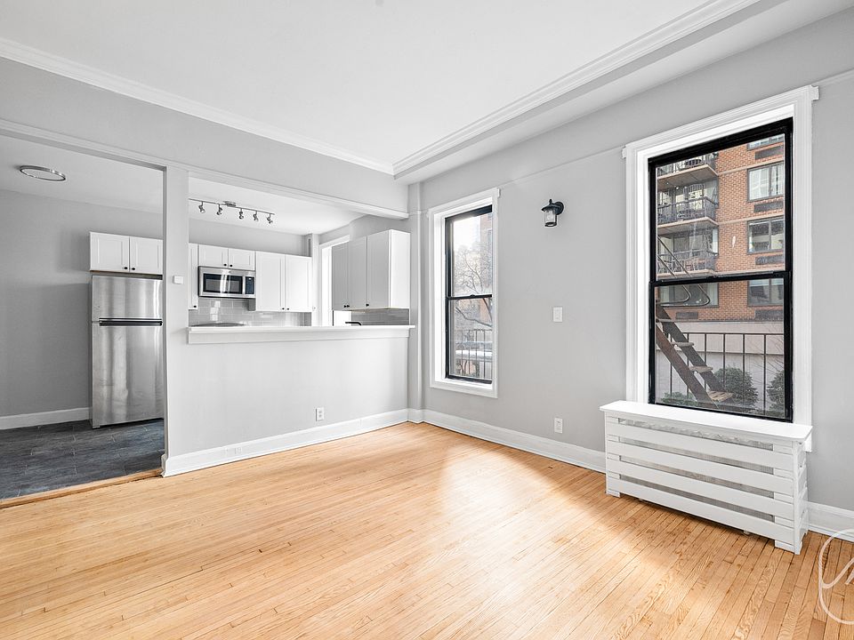 1st image of 301 E 54th St APT 2E