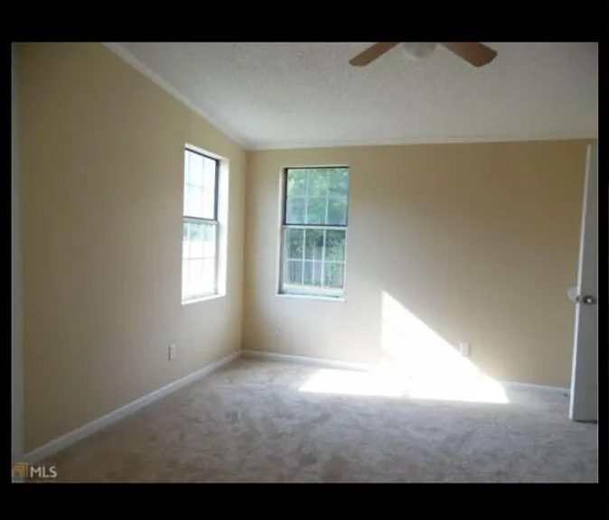 45 Grove Creek Dr — Photo 14