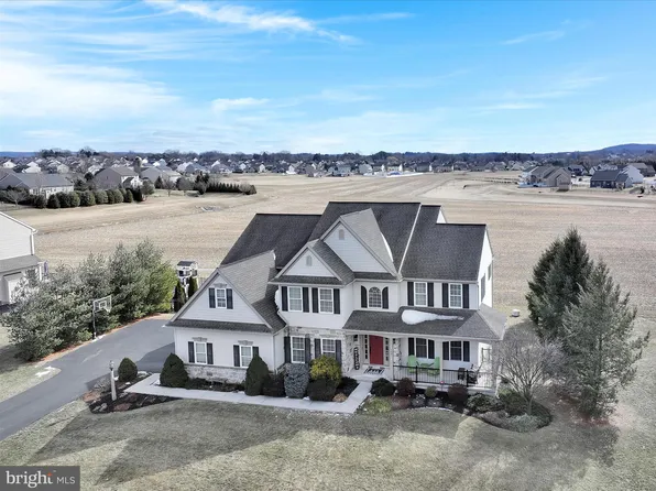 164 Cobblestone Dr #L-0110, Lebanon, PA 17042