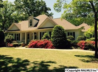 2607 Old River Rd SE, Decatur, AL 35603