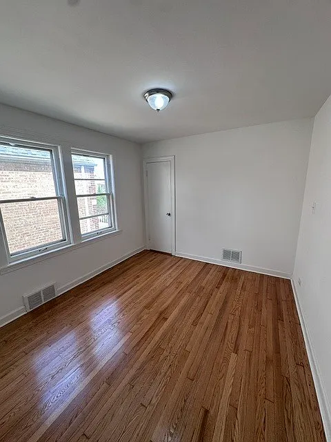 2 bed, 600 sqft, $1,500 — Photo 4