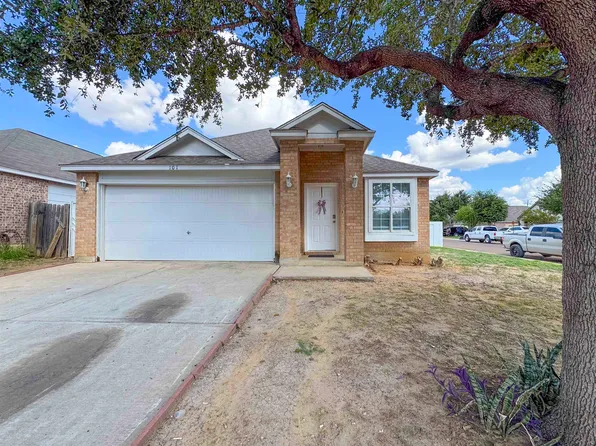 101 Castellanos Ct, Laredo, TX 78045