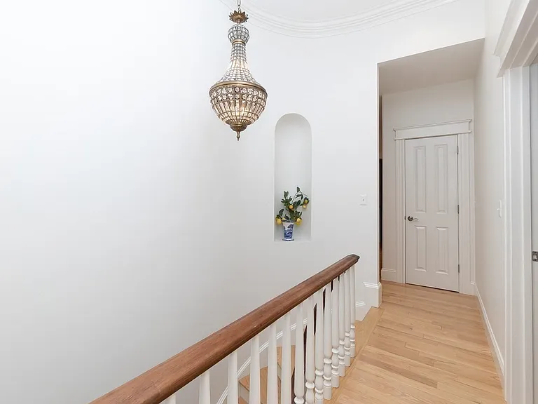 401 Main St #401 — Photo 13