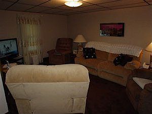4th image of 3144 Hill Ave