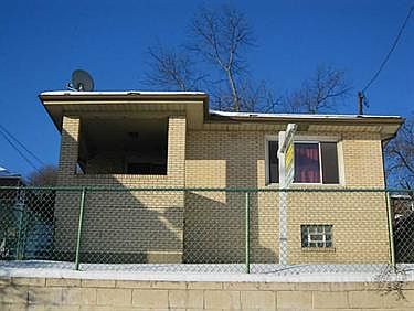 5th image of 4018 Kennywood Blvd