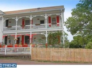 919 W Broad St #B, Quakertown, PA 18951