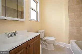 2 bed, 800 sqft, $2,175 — Photo 3