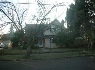 6742 SE Reedway St, Portland, OR 97206