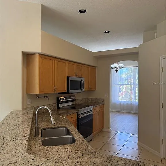 4833 Post Pointe Dr — Photo 9