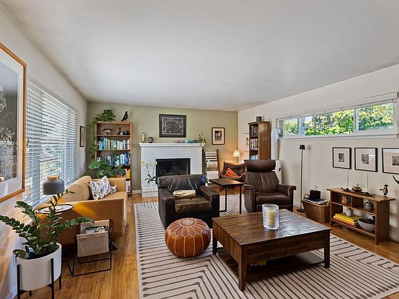 3rd image of 5317 Marit Drive