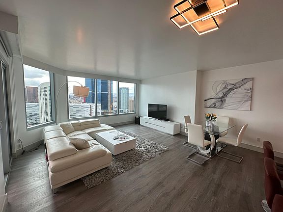2nd image of 222 Karen Ave Unit 3302