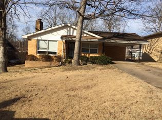 1817 Sunset Dr, Poplar Bluff, MO 63901