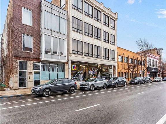 2nd image of 2620 W North Ave APT 2