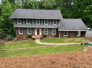 1714 Rio Vista Dr, Dalton, GA 30720