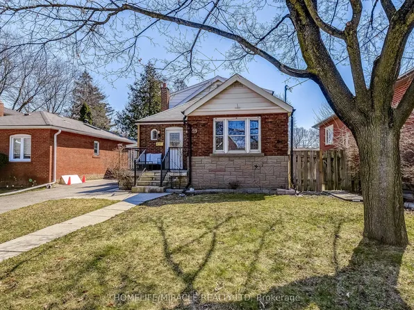 59 Joseph St, Toronto, ON M9N 2H9