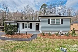 2nd image of 1404 Nottingham Rd