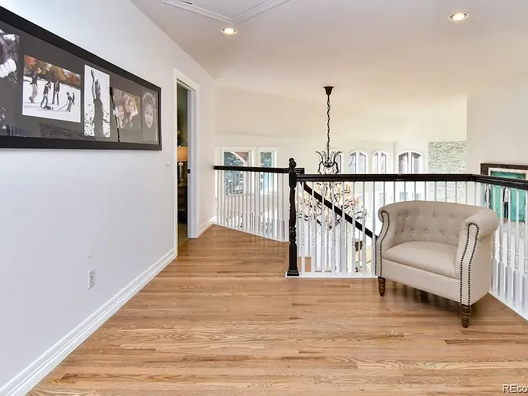 68 Glenmoor Dr — Photo 11