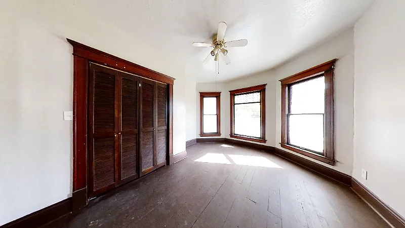 1 bed, $1,075 — Photo 4