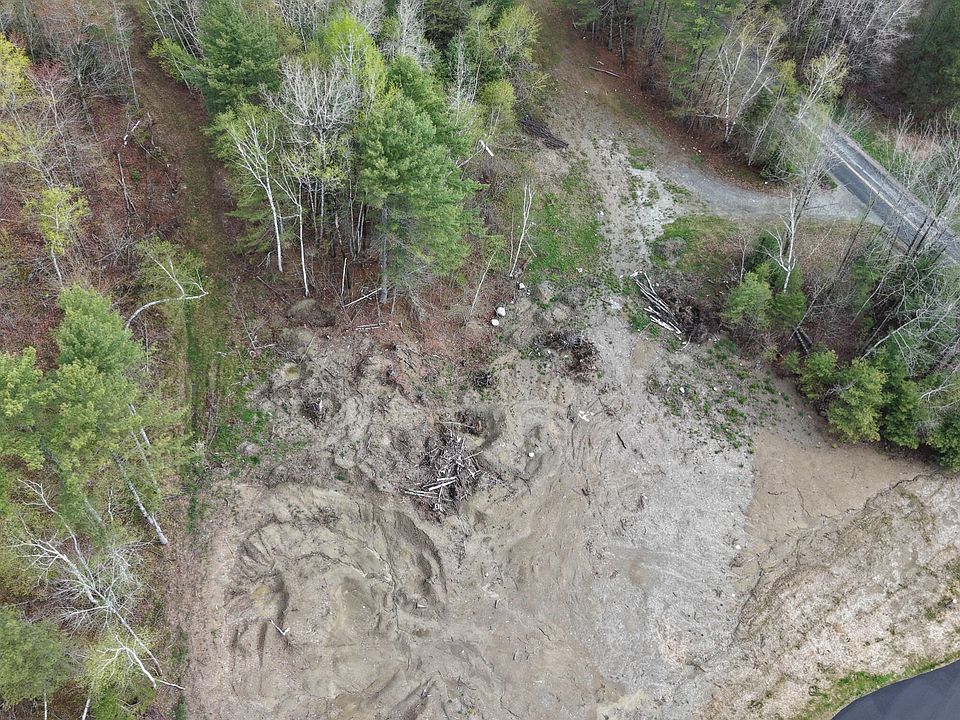 2nd image of 324 Clark Road