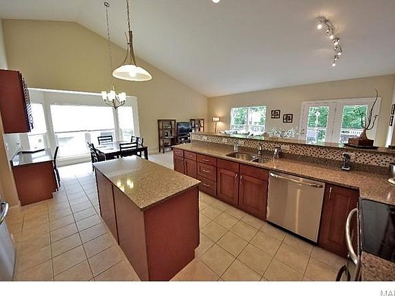 Look at the size of the Kitchen and Hearth Rooms!