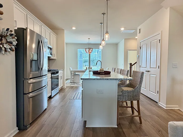 855 Parc Townes Dr — Photo 18