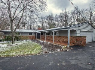 29150 S Woodland Rd, Pepper Pike, OH 44124