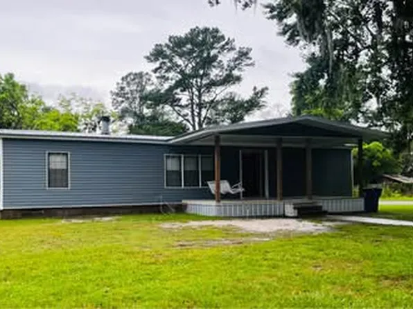 212 E Academy St, Ludowici, GA 31316