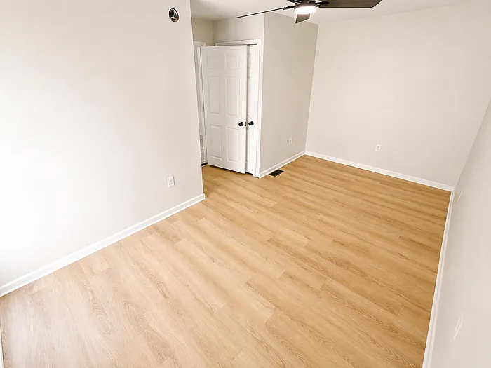 931 Crestline Dr — Photo 8