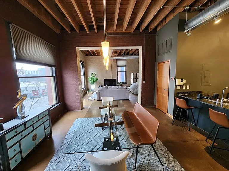 309 E Market St #313 — Photo 5
